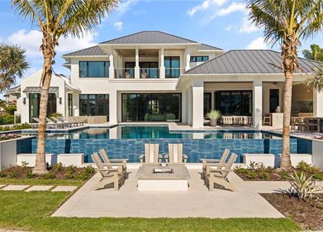 Property at 2020 7th St S, Naples, FL 34102, 5 beds, 6 baths