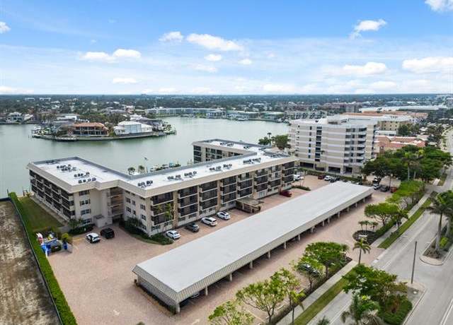 Property at 3200 Gulf Shore Blvd N #407, Naples, FL 34103, 3 beds, 2 baths