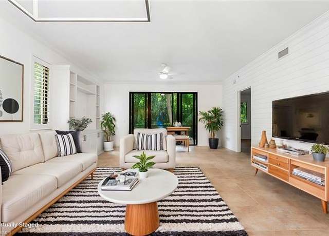 Property at 1035 Sandpiper St Unit F101, Naples, FL 34102, 3 beds, 2 baths
