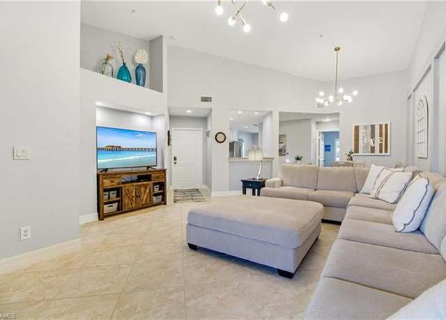 Property at 6770 Huntington Lakes Cir #203, Naples, FL 34119, 2 beds, 2 baths