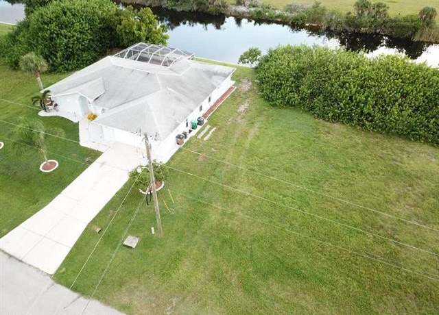 Property at 300 NW 29th Pl, Cape Coral, FL 33993