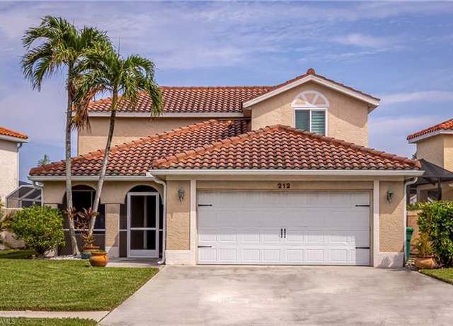 Property at 212 Sabal Lake Dr, Naples, FL 34104, 3 beds, 2.5 baths