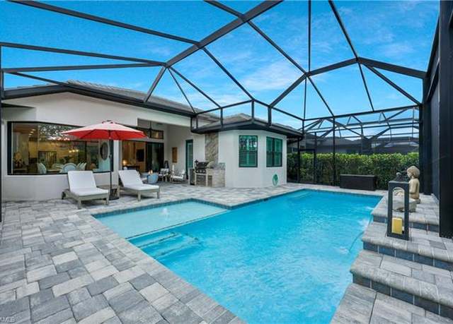 Property at 10082 Palazzo Dr, Naples, FL 34119, 3 beds, 2.5 baths