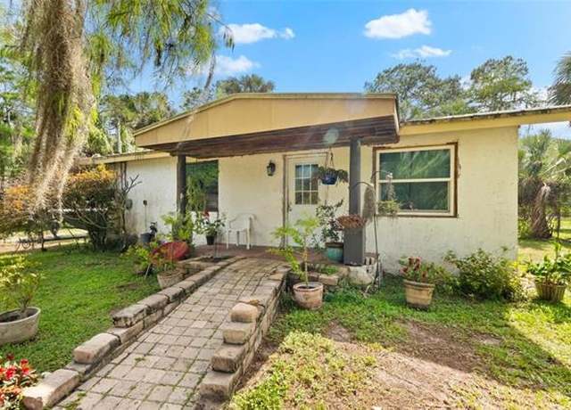 Property at 2280 Della Dr, Naples, FL 34117, 3 beds, 2 baths