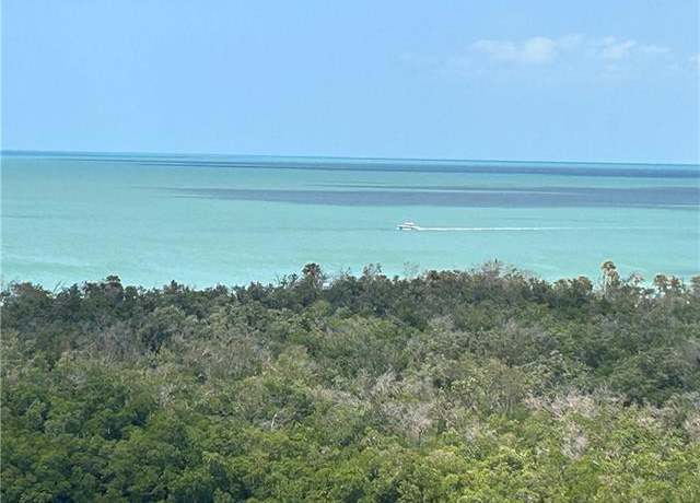 Property at 17 Bluebill Ave #1005, Naples, FL 34108, 2 beds, 2 baths