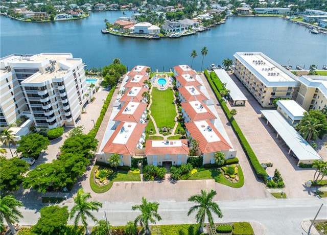 Property at 3070 Gulf Shore Blvd N #109, Naples, FL 34103, 2 beds, 2 baths