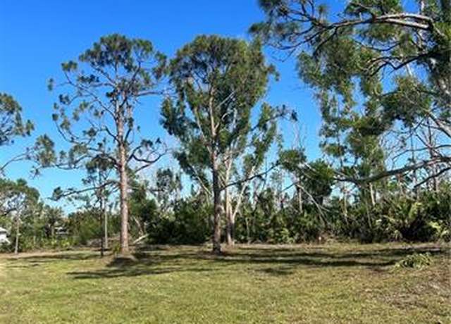 Property at 11638 Oakland Dr, Bokeelia, FL 33922