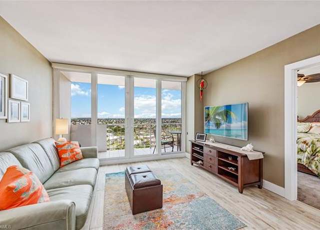 Property at 140 Seaview Ct #1504, Marco Island, FL 34145, 1 bed, 1.5 baths