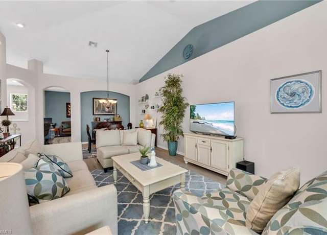Property at 28220 Caballero Way #2422, Bonita Springs, FL 34135, 3 beds, 2 baths