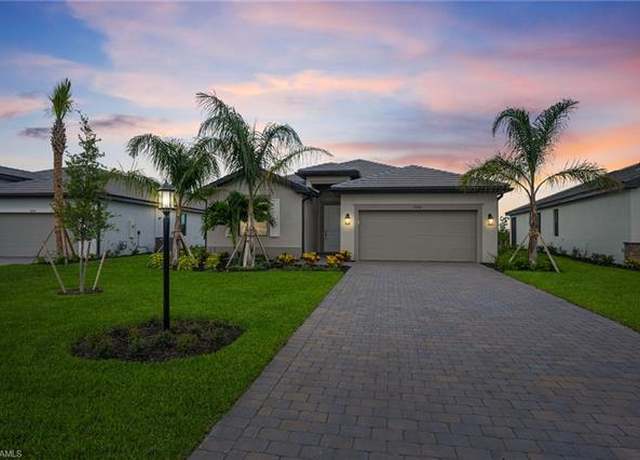 Property at 19282 Hinkley Dr, Estero, FL 33928, 4 beds, 3 baths