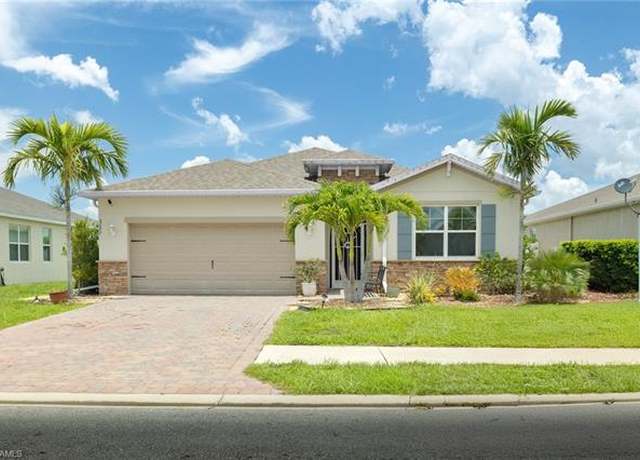 Property at 3289 Baravaldo Cir, Cape Coral, FL 33909, 4 beds, 2 baths