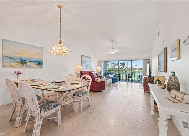 Property at 7065 Dennis Cir Unit F-302, Naples, FL 34104, 2 beds, 2 baths