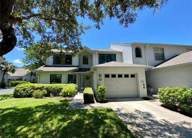 Property at 871 Meadowland Dr Unit F, Naples, FL 34108, 2 beds, 2.5 baths