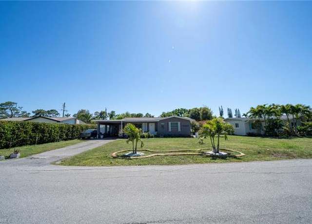 Property at 1862 Moreno Ave, Fort Myers, FL 33901, 3 beds, 2 baths