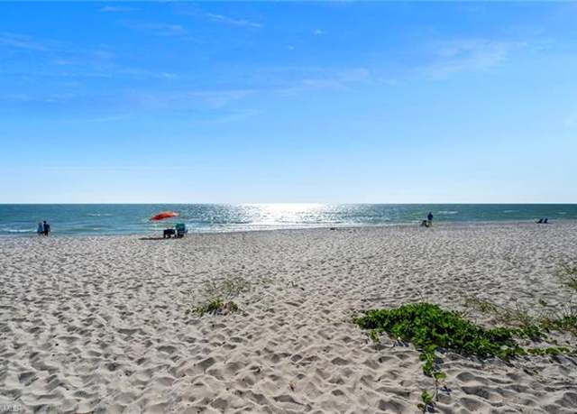 Property at 1950 Gulf Shore Blvd N #108, Naples, FL 34102, 2 beds, 2 baths