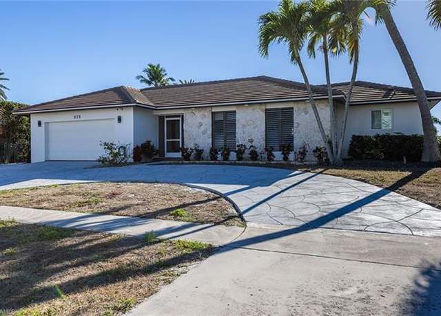 Property at 828 N Barfield Dr, Marco Island, FL 34145, 3 beds, 2 baths
