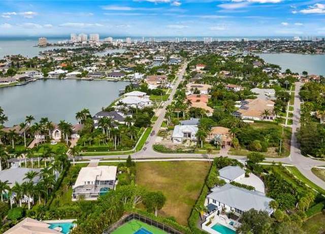 Property at 839 Inlet Dr, Marco Island, FL 34145