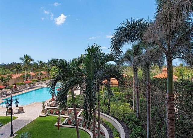 Property at 6597 Nicholas Blvd #405, Naples, FL 34108, 3 beds, 3 baths