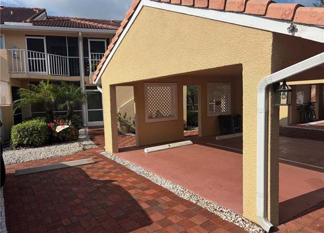 Property at 2462 Hidden Lake Dr #5, Naples, FL 34112, 2 beds, 2 baths