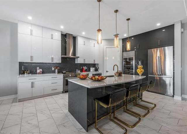 Property at 28078 Captiva Shell Loop, Bonita Springs, FL 34135, 4 beds, 5 baths