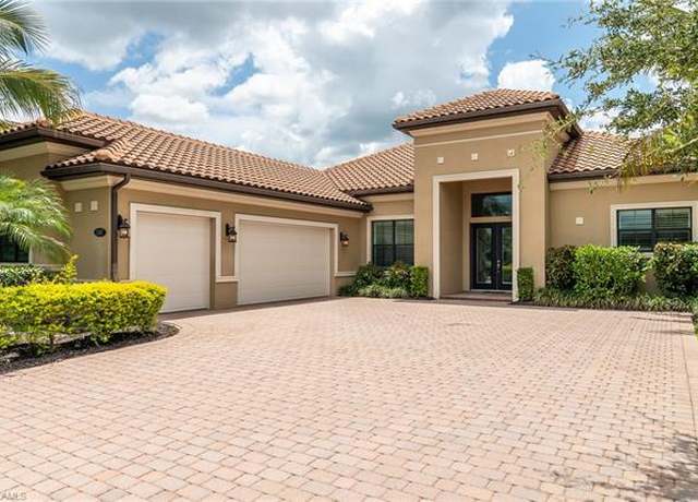 Property at 1387 Mockingbird Dr, Naples, FL 34120, 3 beds, 3 baths