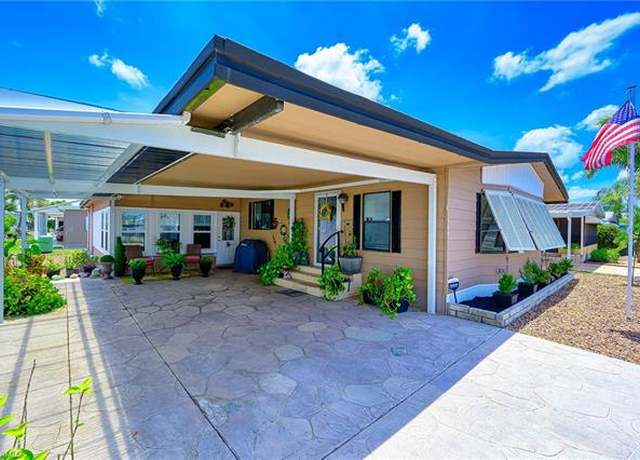 Property at 149 Kim Dr #149, Naples, FL 34104, 2 beds, 2 baths