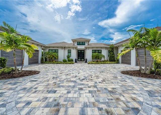 Property at 6253 Highcroft Dr, Naples, FL 34119, 4 beds, 5 baths