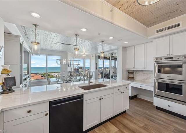 Property at 8787 Bay Colony Dr #1404, Naples, FL 34108, 3 beds, 3.5 baths