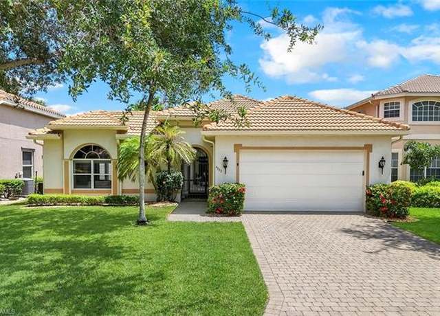 Property at 4333 Mistlethrush Ln, Naples, FL 34119, 3 beds, 3 baths