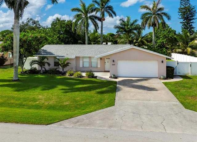 Property at 2680 Longboat Dr, Naples, FL 34104, 3 beds, 2 baths