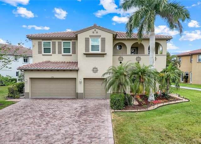 Property at 1776 Birdie Dr, Naples, FL 34120, 5 beds, 4.5 baths