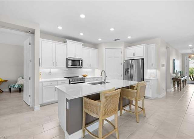 Property at 28056 Seasons Tide Ave, Bonita Springs, FL 34135, 3 beds, 2 baths