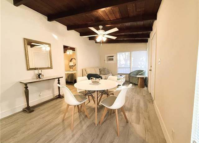 Property at 1139 Frank Whiteman Blvd, Naples, FL 34103, 2 beds, 1 bath