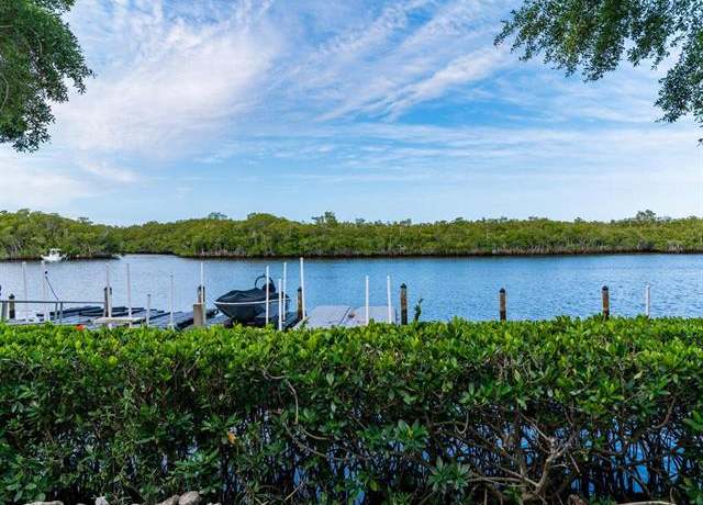 Property at 242 Newport Dr #504, Naples, FL 34114, 3 beds, 2 baths