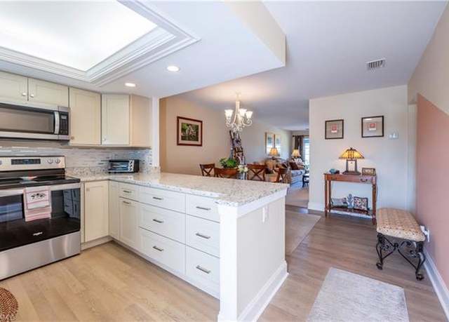 Property at 315 Saint Andrews Blvd Unit A33, Naples, FL 34113, 2 beds, 2 baths