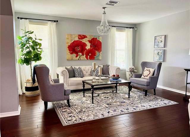 Property at 2004 Par Dr, Naples, FL 34120, 4 beds, 2.5 baths