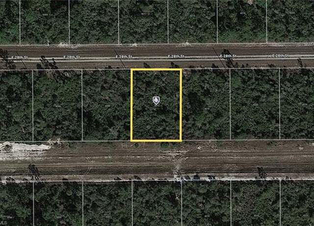 Property at 4212 E 28th St, Alva, FL 33920