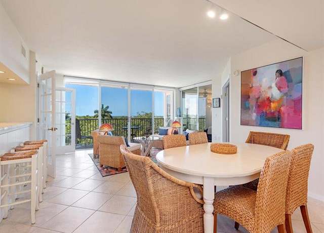 Property at 6361 Pelican Bay Blvd #302, Naples, FL 34108, 2 beds, 2 baths