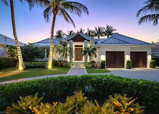 Property at 1880 Sandpiper St, Naples, FL 34102, 3 beds, 3.5 baths