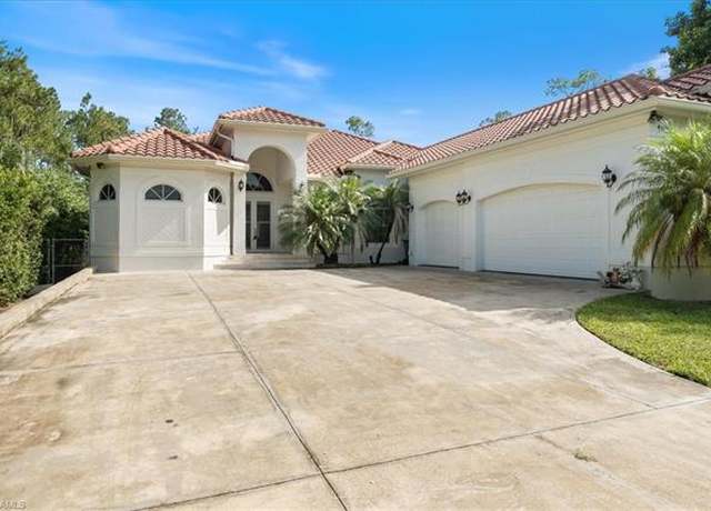 Property at 4108 Pine Ridge Rd, Naples, FL 34119, 3 beds, 3.5 baths