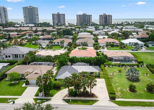 Property at 140 Landmark St, Marco Island, FL 34145, 2 beds, 2 baths