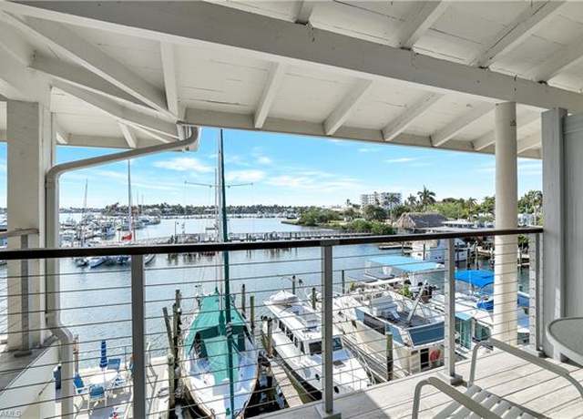 Property at 900 Broad Ave S #320, Naples, FL 34102, 1 bath