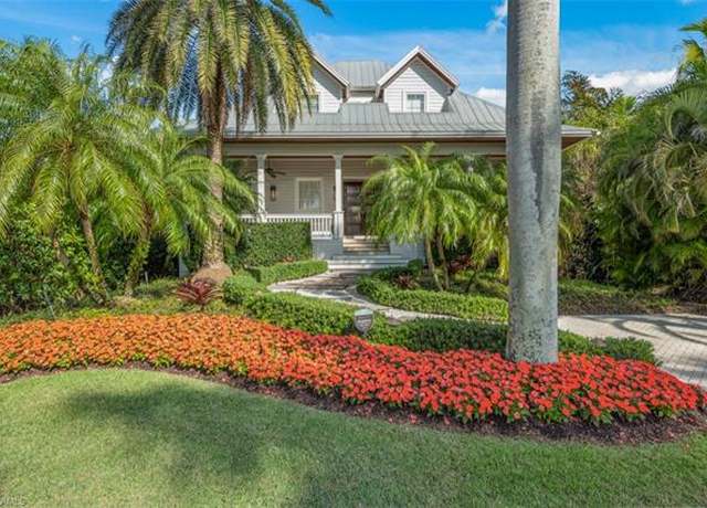 Property at 429 14th Ave S, Naples, FL 34102, 4 beds, 5 baths