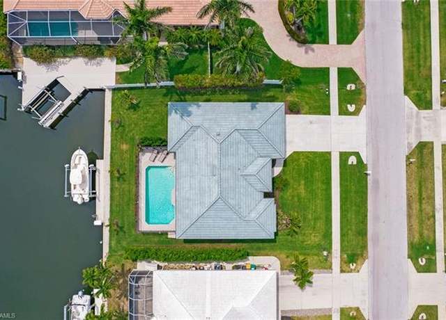 Property at 129 Leeward Ct, Marco Island, FL 34145, 3 beds, 2 baths