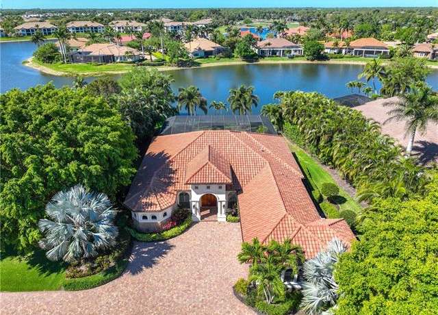 Property at 7717 Trent Ct, Naples, FL 34113, 3 beds, 3 baths