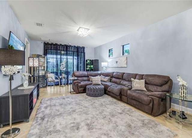Property at 7659 Jacaranda Ln, Naples, FL 34114, 2 beds, 2 baths