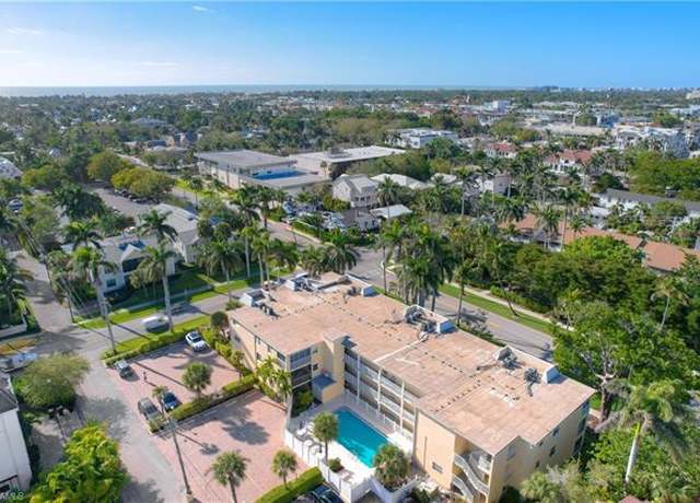 Property at 900 8th Ave S #204, Naples, FL 34102, 2 beds, 2 baths