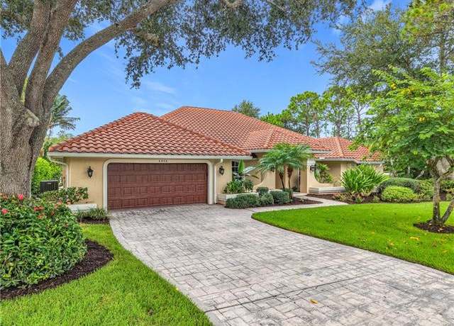 Property at 6806 Wellington Dr, Naples, FL 34109, 3 beds, 2 baths