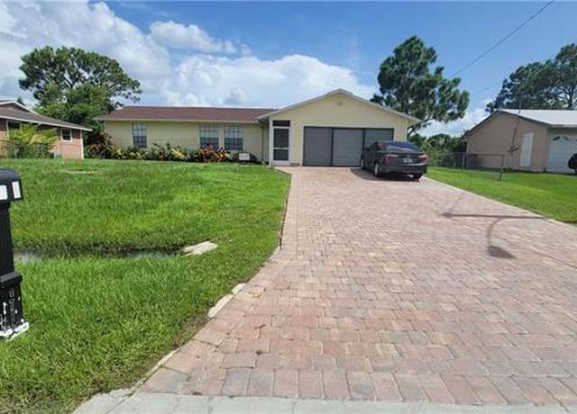 Property at 3711 10th St SW, Lehigh Acres, FL 33976, 3 beds, 2 baths