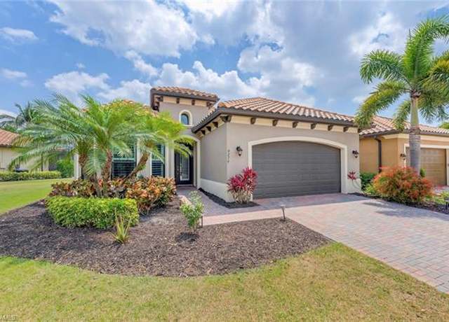 Property at 9276 Isla Bella Cir, Bonita Springs, FL 34135, 2 beds, 2.5 baths